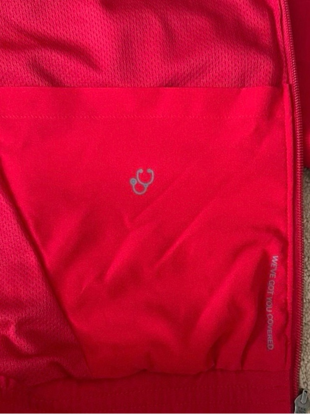 FIGS Sydney Scrub Jacket Winning Red Size XS NWOT - Picture 8 of 12
